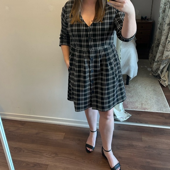 ZARA TRF Collection tweed button mini dress - Picture 4 of 5